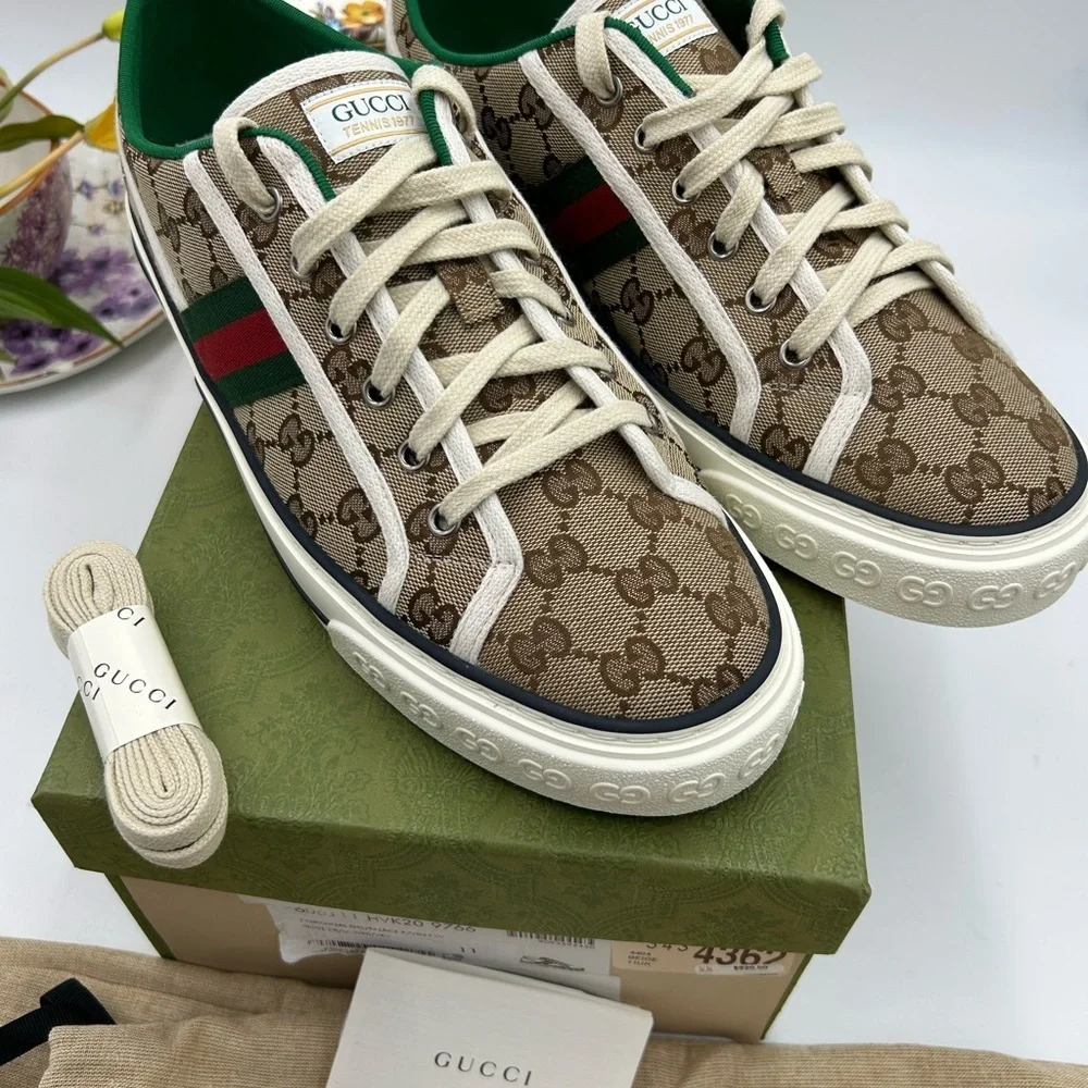 Men's Gucci tennis 1977 low top sneakers size 11 fits 11.5 US made in Italy